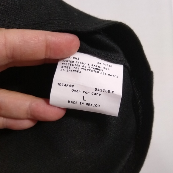 IZ BYER black and white striped sleeveless peplum top - Picture 5 of 7